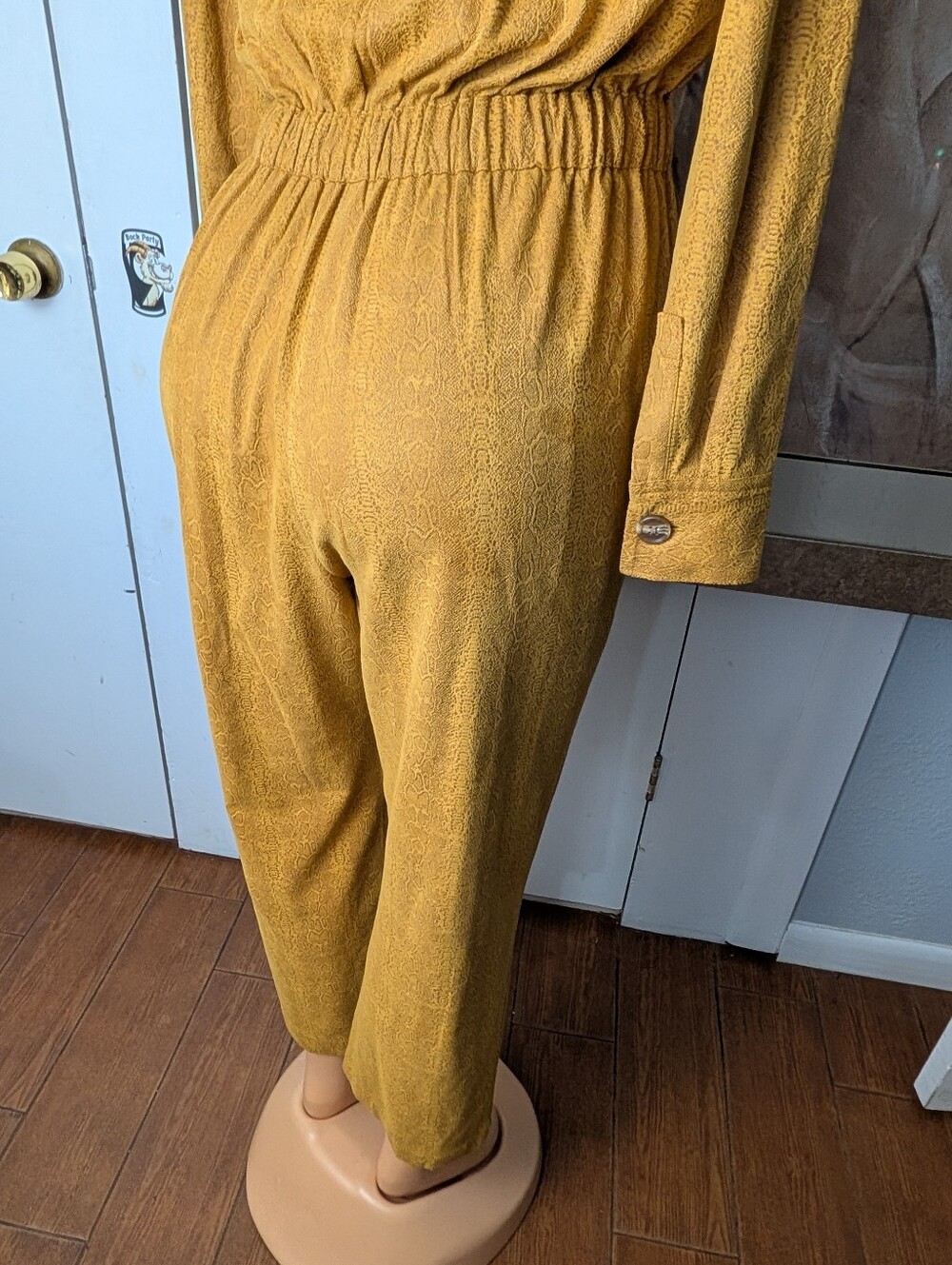 Cara Santana x Apt. 9 utility jumpsuit Mustard Jumpsuit with Belted Waist Sz M - Picture 9 of 11